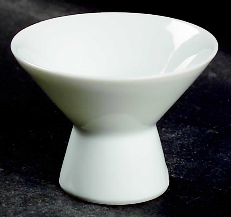 Plain White Sake Cup by Fukagawa-1