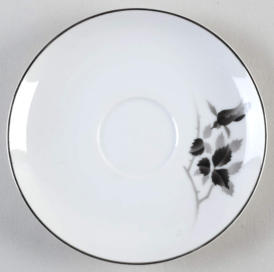 Princess Saucer for Flat Cup by Fukagawa-1