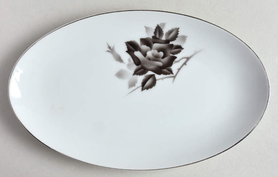 Princess Underplate for Gravy Boat by Fukagawa-1