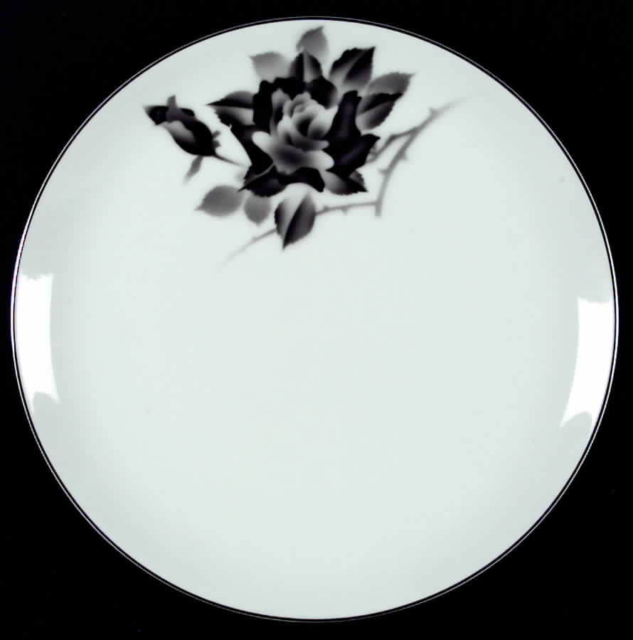 Princess Dinner Plate by Fukagawa-1