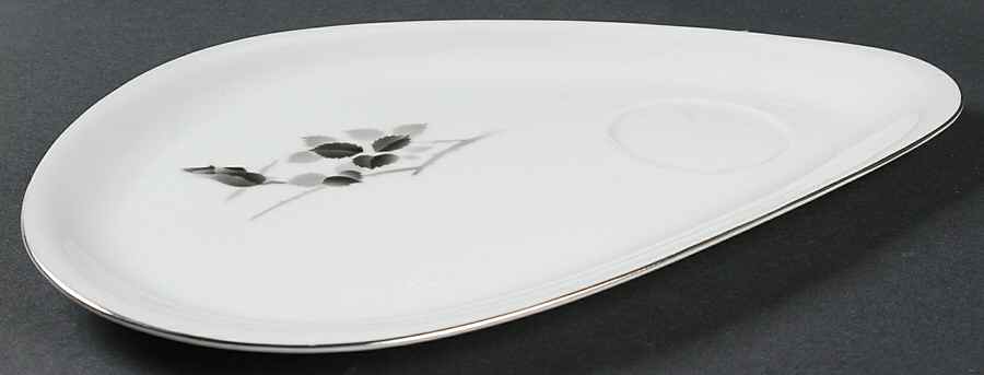 Princess Snack Plate by Fukagawa-1