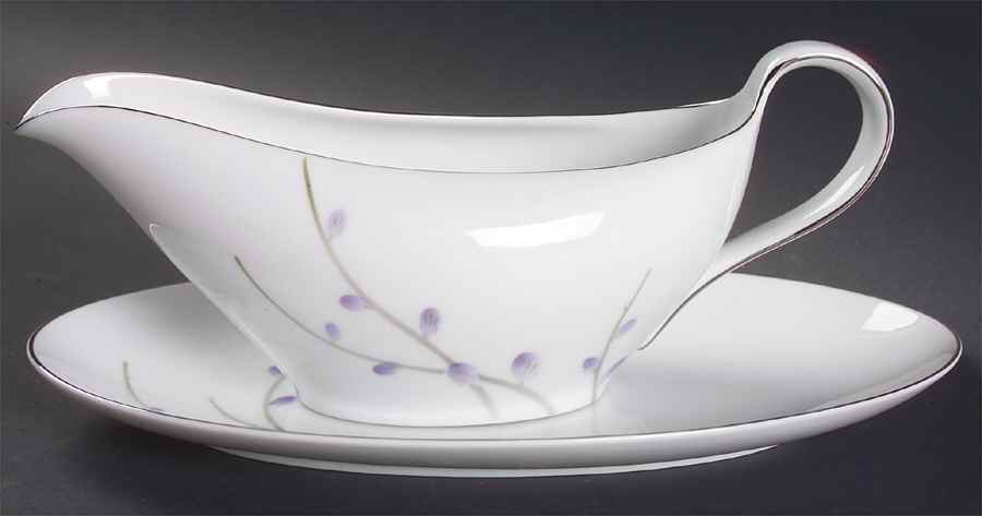 Sallow Gravy Boat & Underplate/Relish by Fukagawa-1