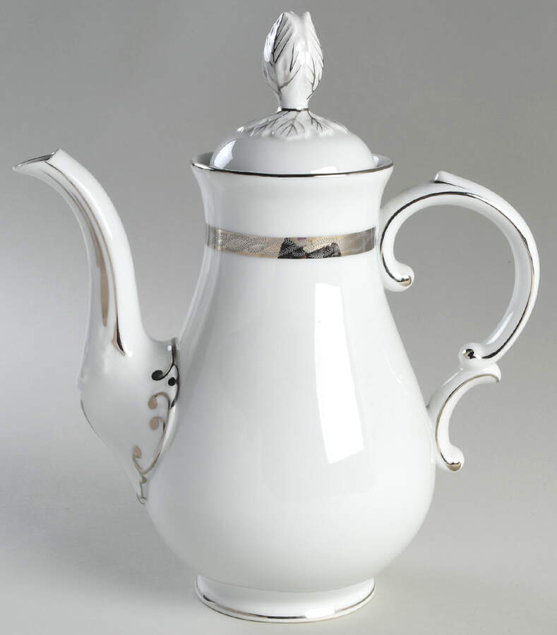 Silver Lichen Coffee Pot & Lid by Fukagawa-1