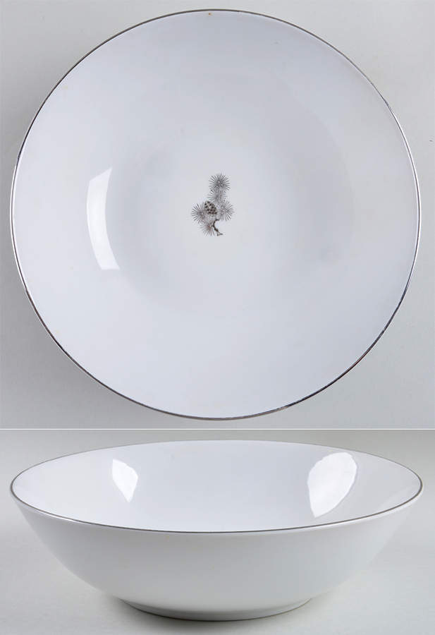 Silver Pine 9" Round Vegetable Bowl by Fukagawa-1