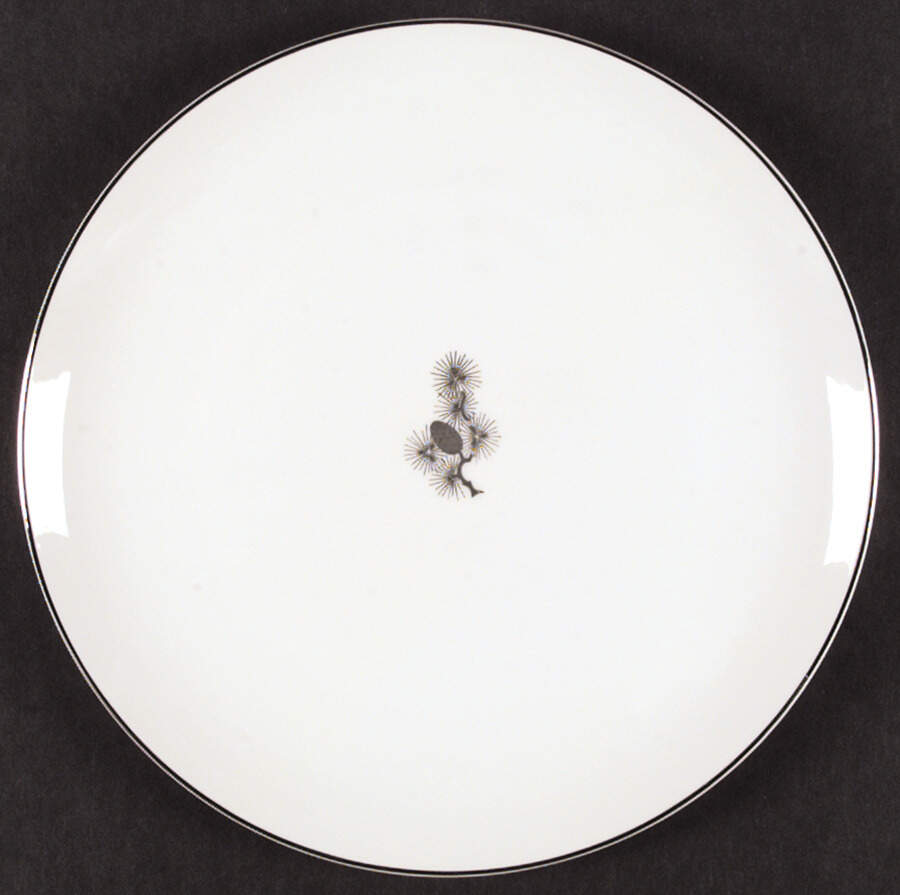 Silver Pine Dinner Plate by Fukagawa-1