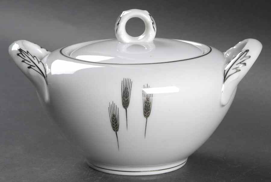 Simple Wheat Sugar Bowl & Lid by Fukagawa-1