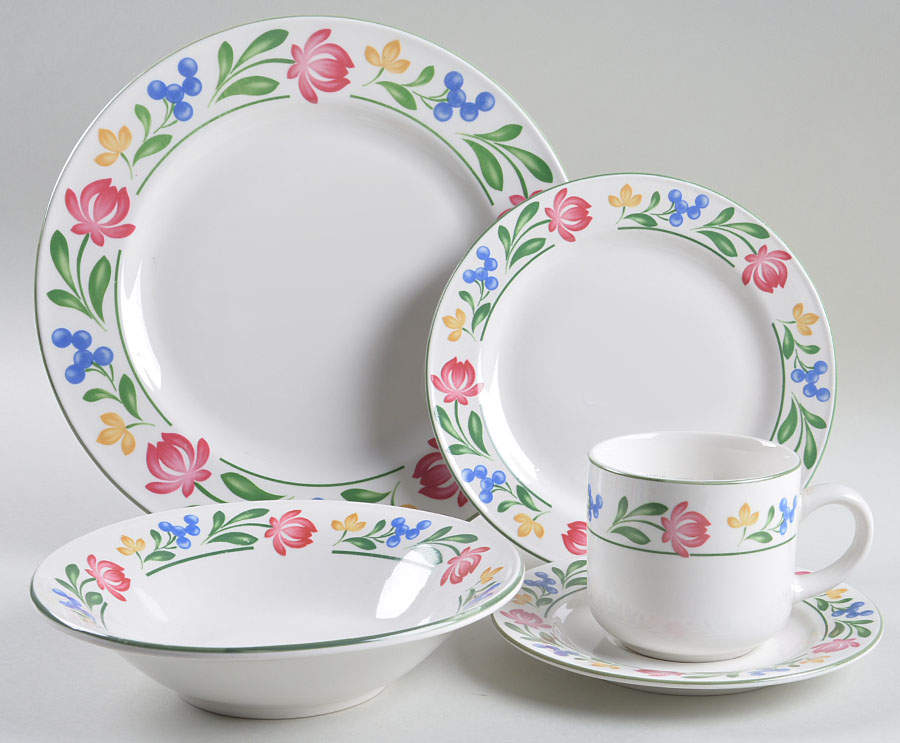 Dorchester 5 Piece Place Setting by Farberware-1