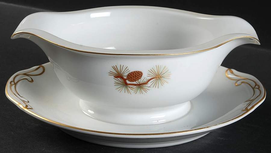 FUK17 Gravy Boat with Attached Underplate by Fukagawa-1
