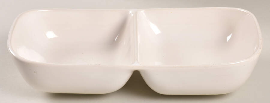 Tiempo White (Salt) 11" Oval Divided Vegetable Bowl by Franciscan-1