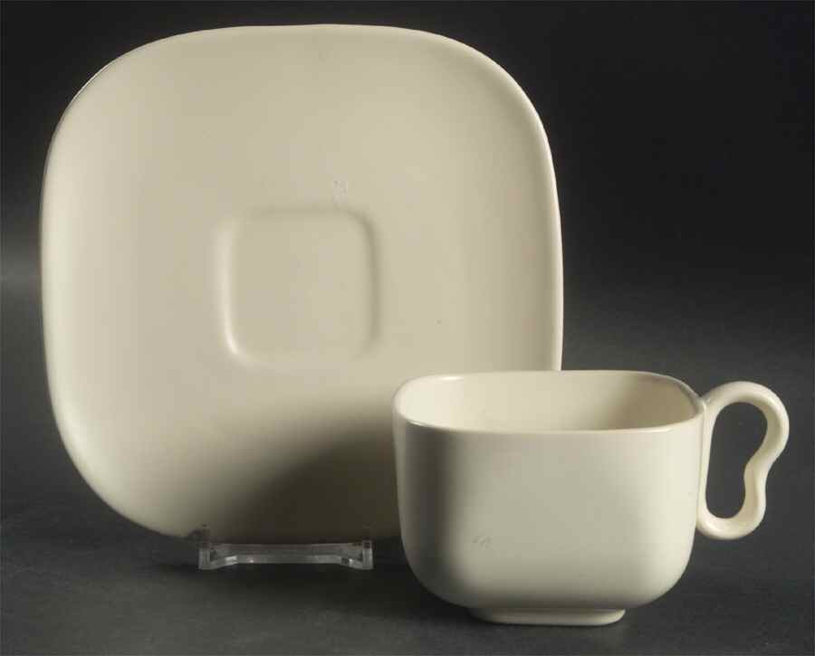 Tiempo White (Salt) Flat Cup & Saucer Set by Franciscan-1