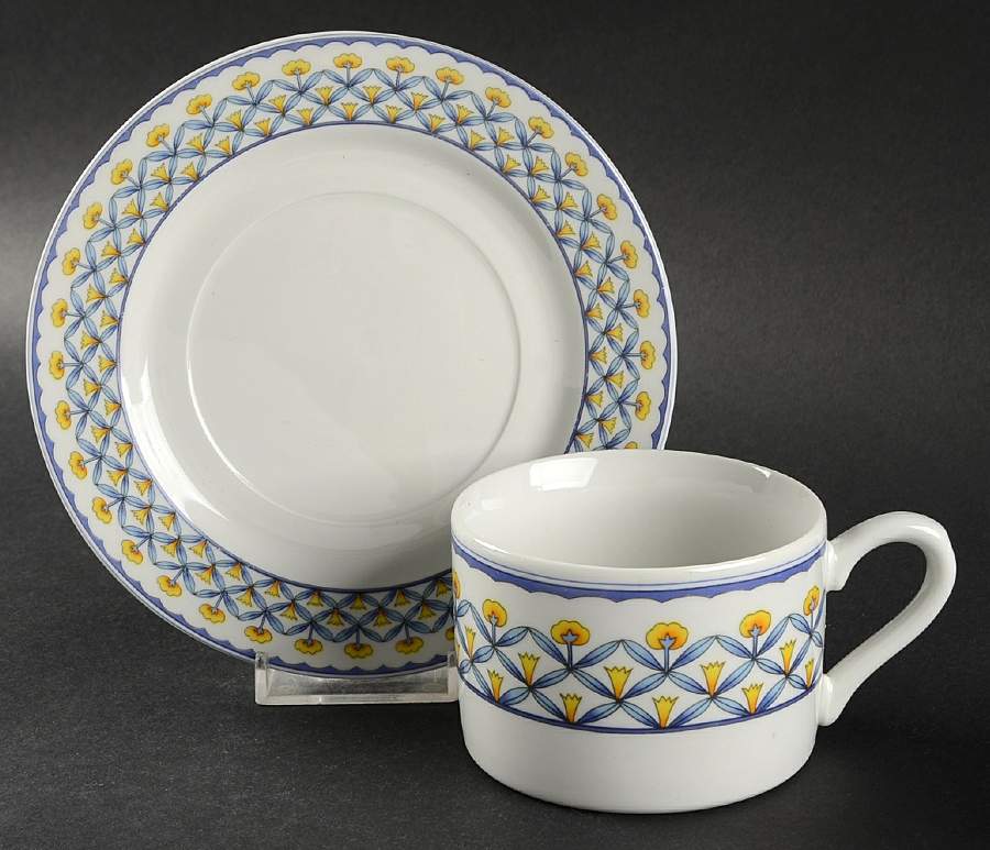 Country Cupboard Flat Cup & Saucer Set by Farberware-1