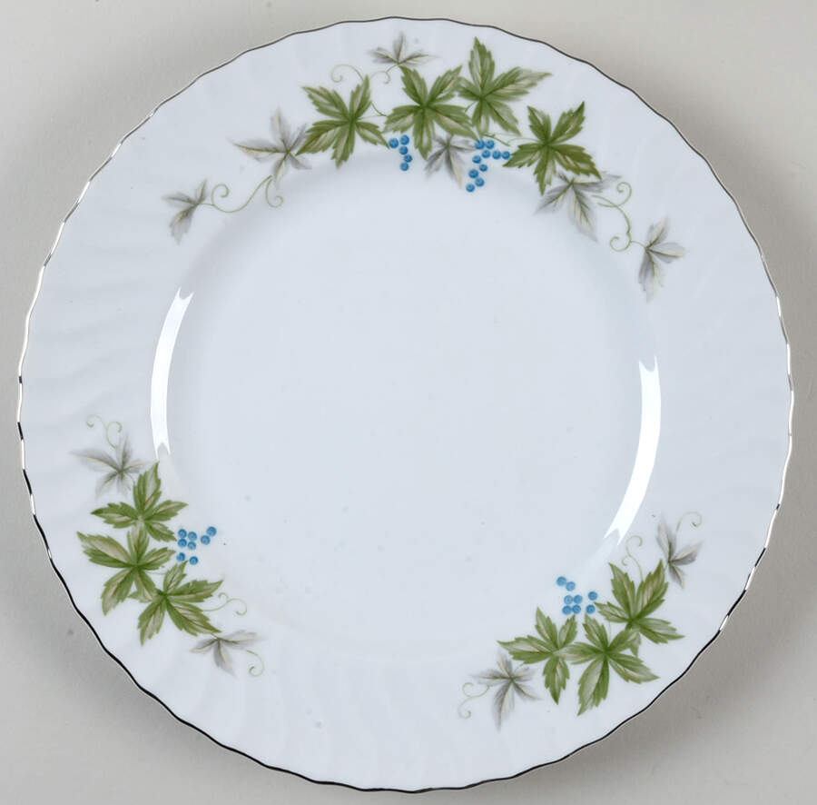 Garland Dinner Plate by Fine China of Japan-1