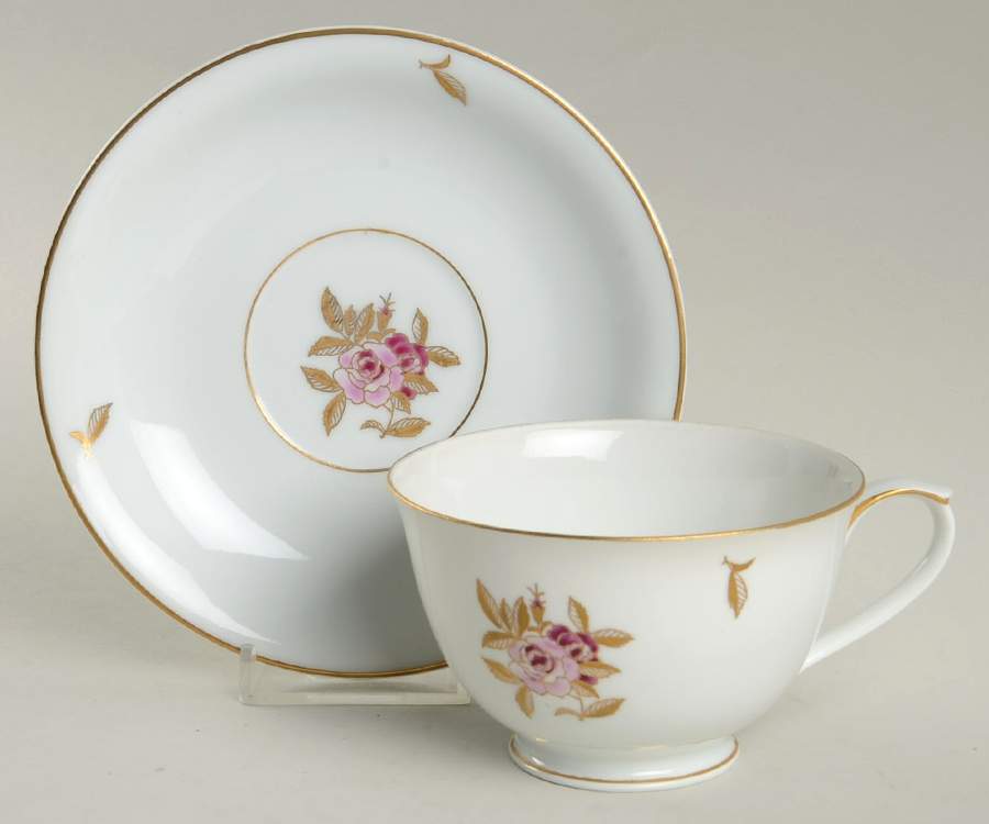 538 Footed Cup & Saucer Set by Fukagawa-1