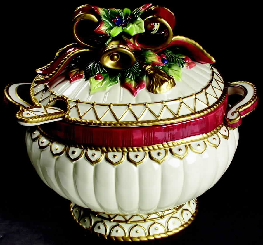 Christmas Deer Tureen & Lid w/Ladle by Fitz and Floyd-1