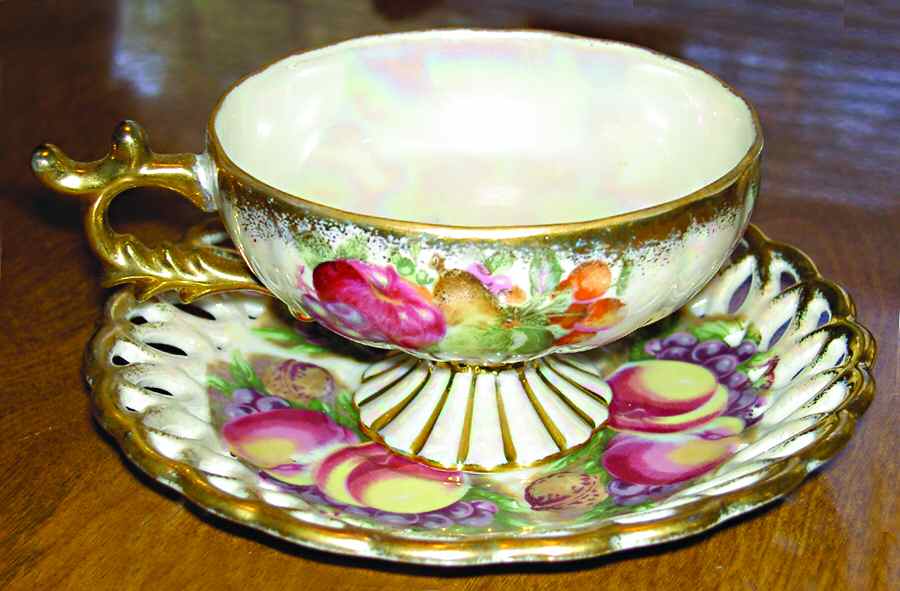 1975 Footed Cup & Saucer Set by Fan Crest (Japan)-1