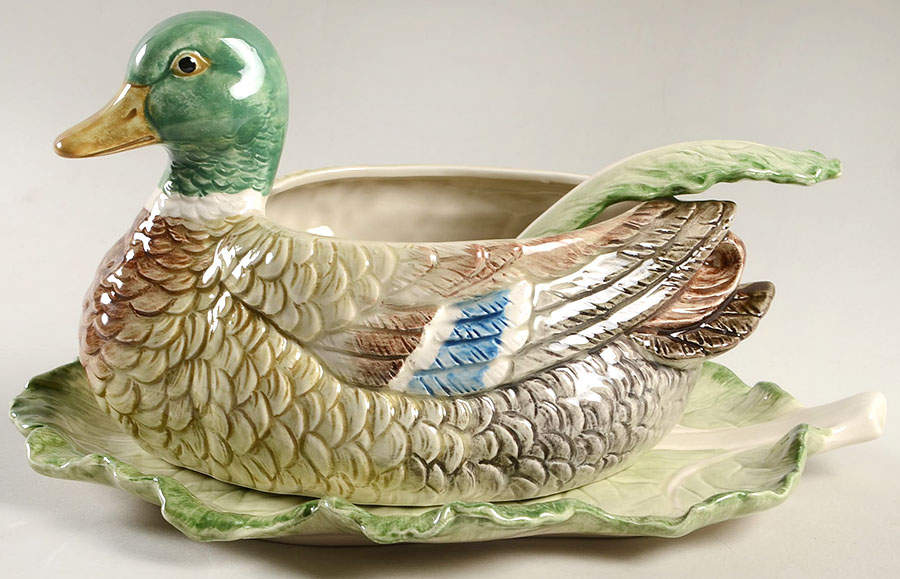 Autumn Leaves Sauce Boat & Underplate with Ladle by Fitz and Floyd-1