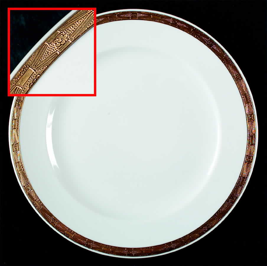 FUY7 Dinner Plate by Fujiyama (Japan)-1