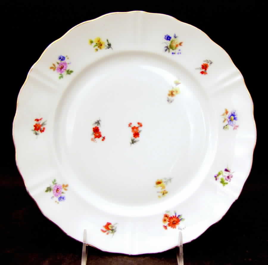 FUR65 Dinner Plate by Furstenberg-1
