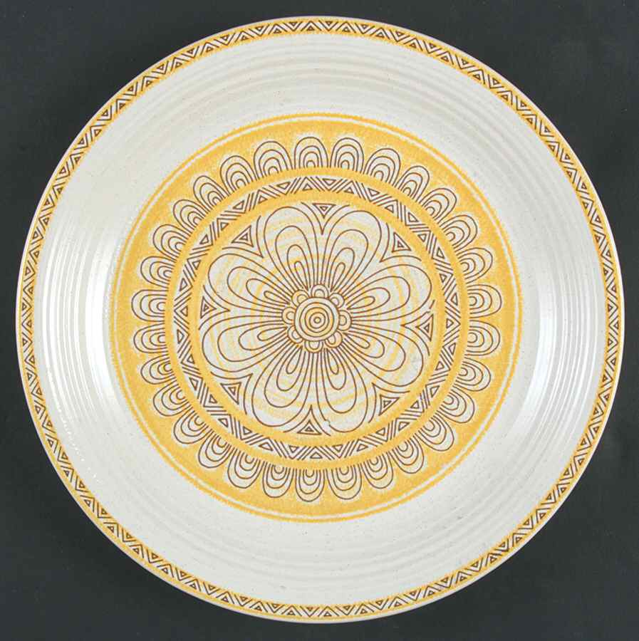 Hacienda Gold (England) Dinner Plate by Franciscan-1