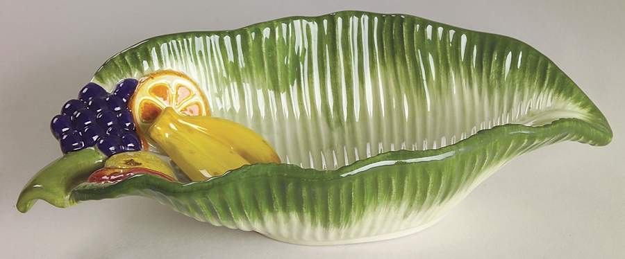 Carioca 10" Leaf Dish by Fitz and Floyd-1