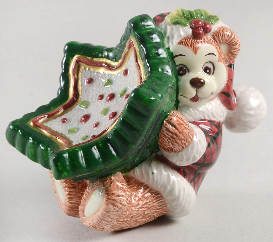 Twinkling Teddy Figurine by Fitz and Floyd-1