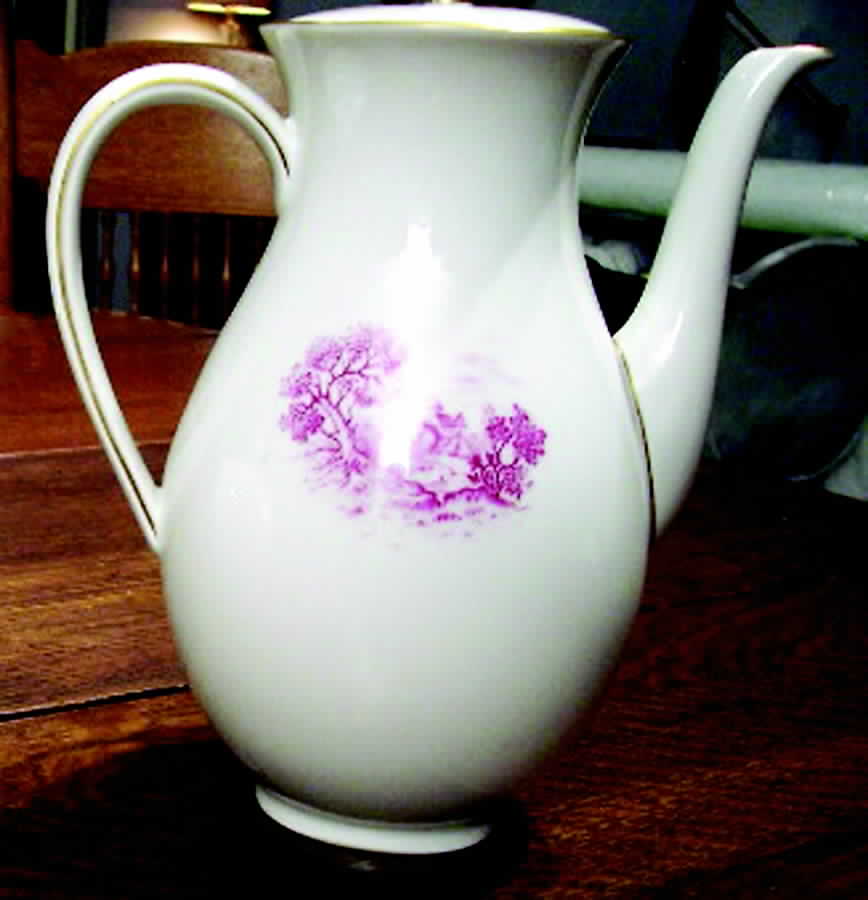 0870 Coffee Pot & Lid by Furstenberg-1