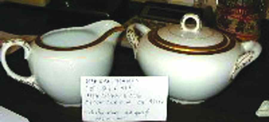 FUK48 Creamer by Fukagawa-1