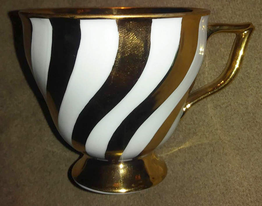 FNE4 Footed Cup by Franz Neukirchner-1