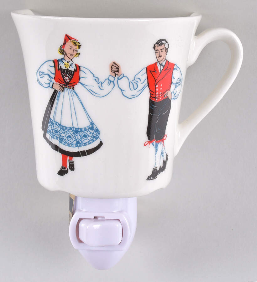 Hardanger Dancers 1 5/8" + cup (H) Night Light/Cup HC by Figgjo (Norway)-1