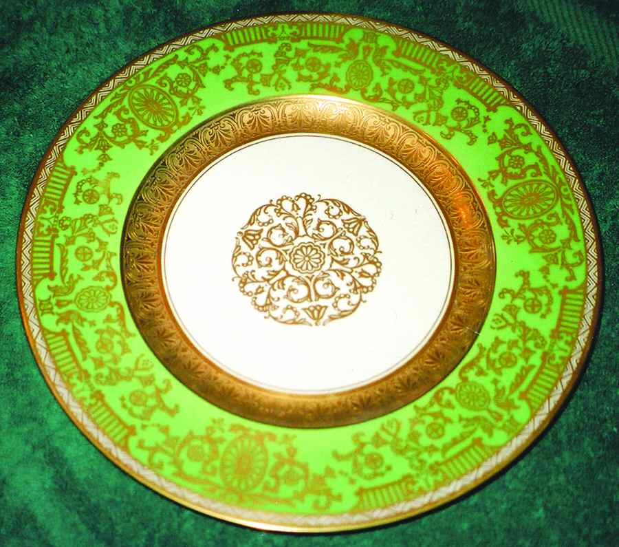 FR213 Dinner Plate by Franconia-Krautheim & Adelburg-1