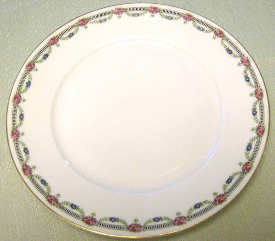 FR223 Dinner Plate by Franconia-Krautheim & Adelburg-1
