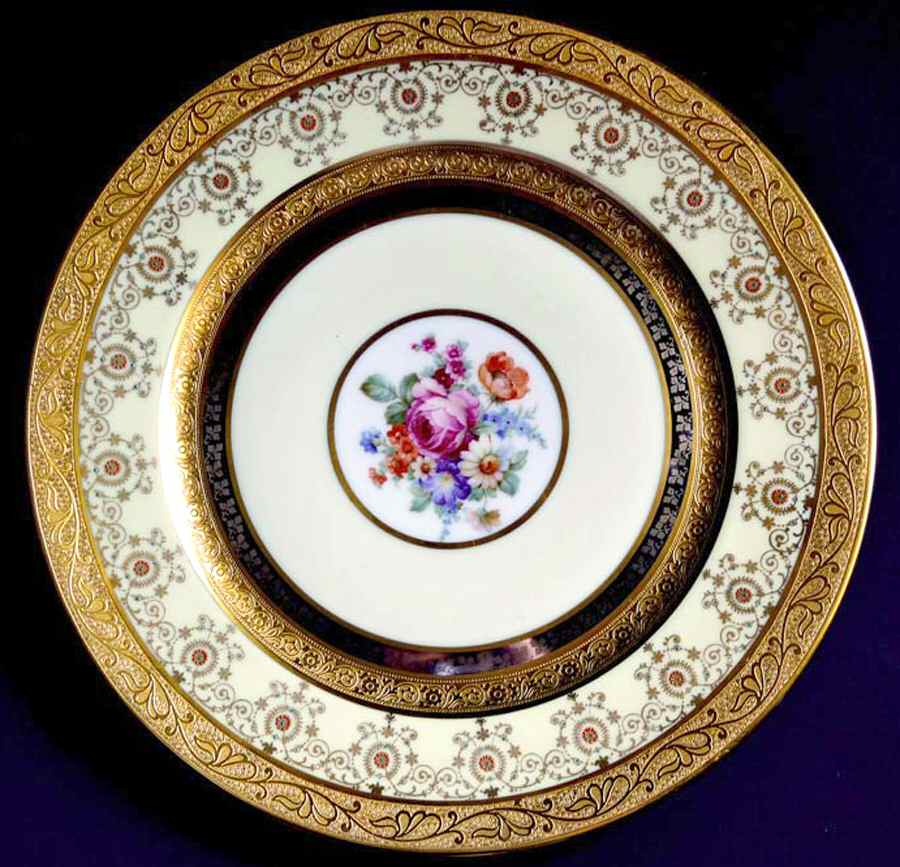 FUR77 Dinner Plate by Furstenberg-1