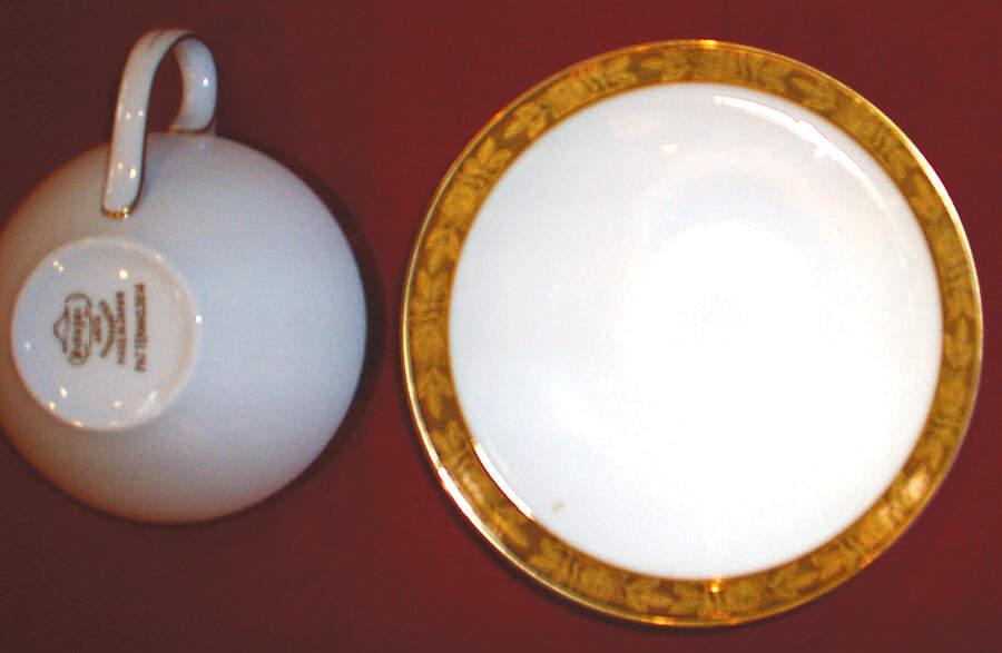 3614 Flat Cup & Saucer Set by Fukagawa-1
