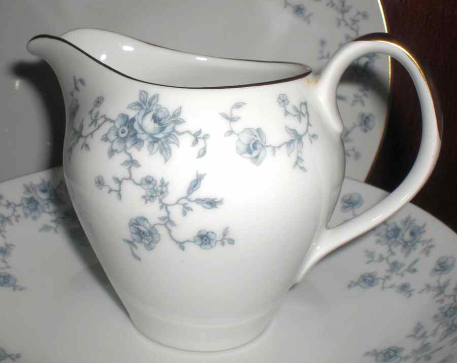 FEB6 Creamer by Fein Bayreuth-1