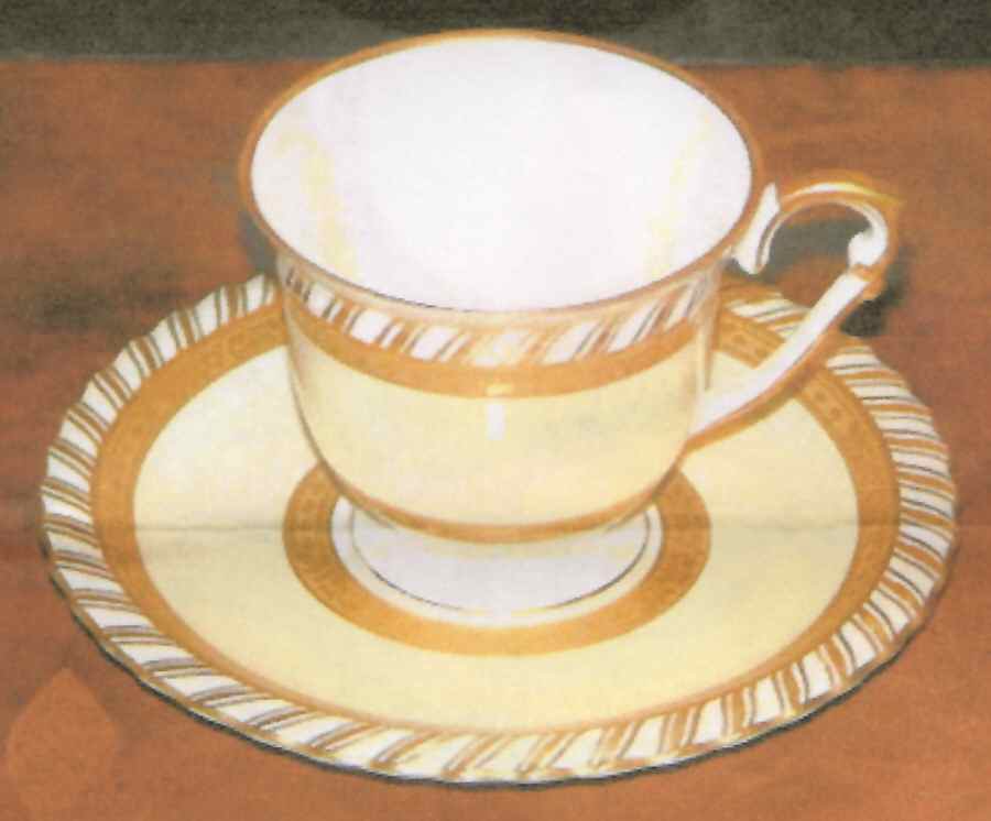 8810 Footed Demitasse Cup & Saucer Set by Franconia-Krautheim & Adelburg-1