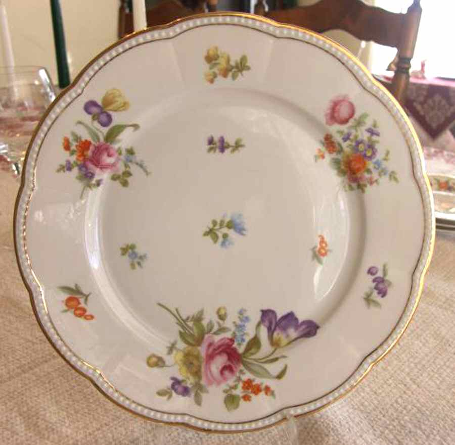FR258 Dinner Plate by Franconia-Krautheim & Adelburg-1