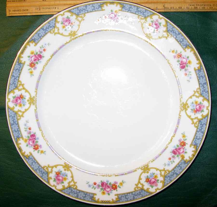 FR262 Dinner Plate by Franconia-Krautheim & Adelburg-1