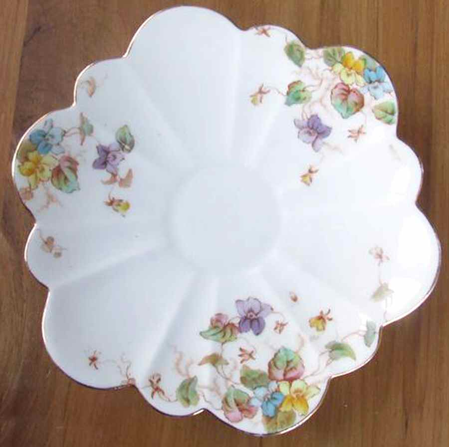 5715 Saucer by J F Wileman-1