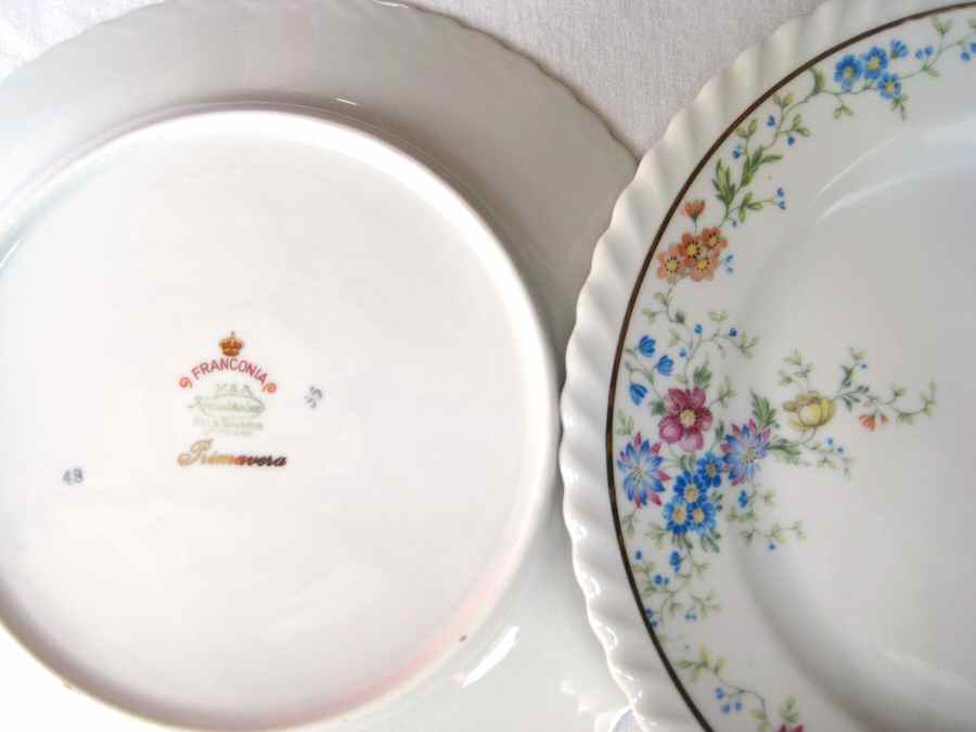Primavera Dinner Plate by Franconia-Krautheim & Adelburg-1
