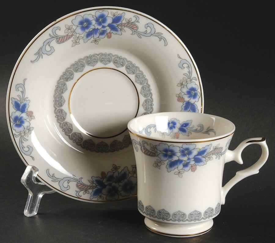 FAA4 Footed Cup & Saucer Set by Fashion Ware-1