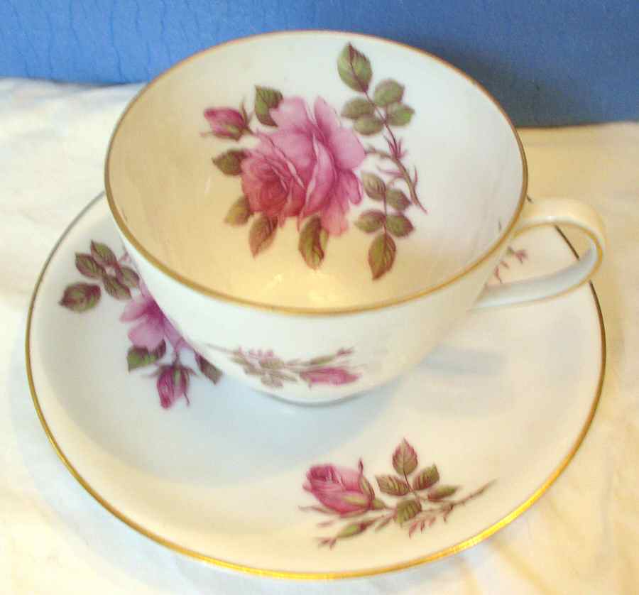 5788 Flat Cup & Saucer Set by Franconia-Krautheim & Adelburg-1