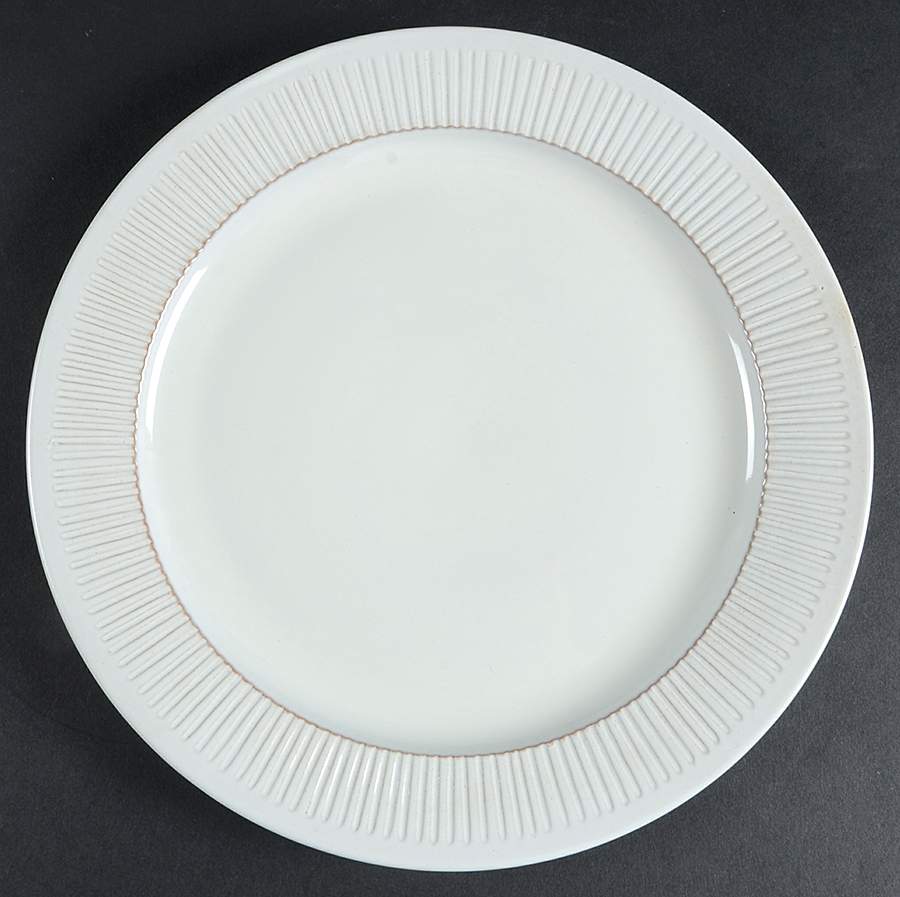 Cleopatra Dinner Plate by Fris (Holland)-1