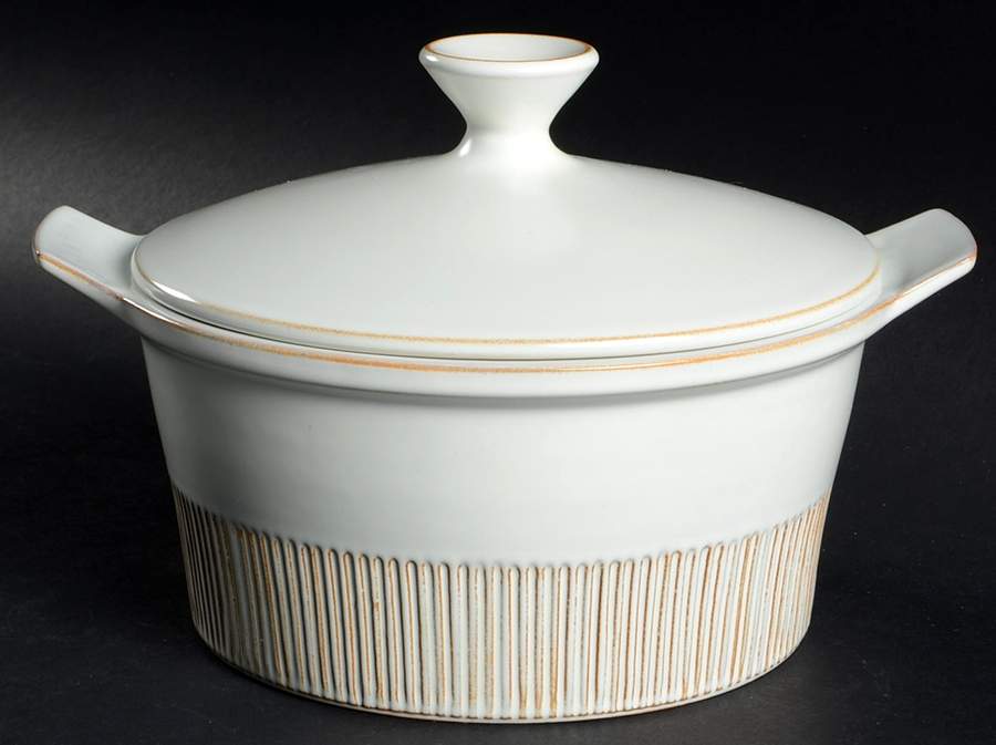 Cleopatra 1.25 Qt Round Covered Casserole by Fris (Holland)-1