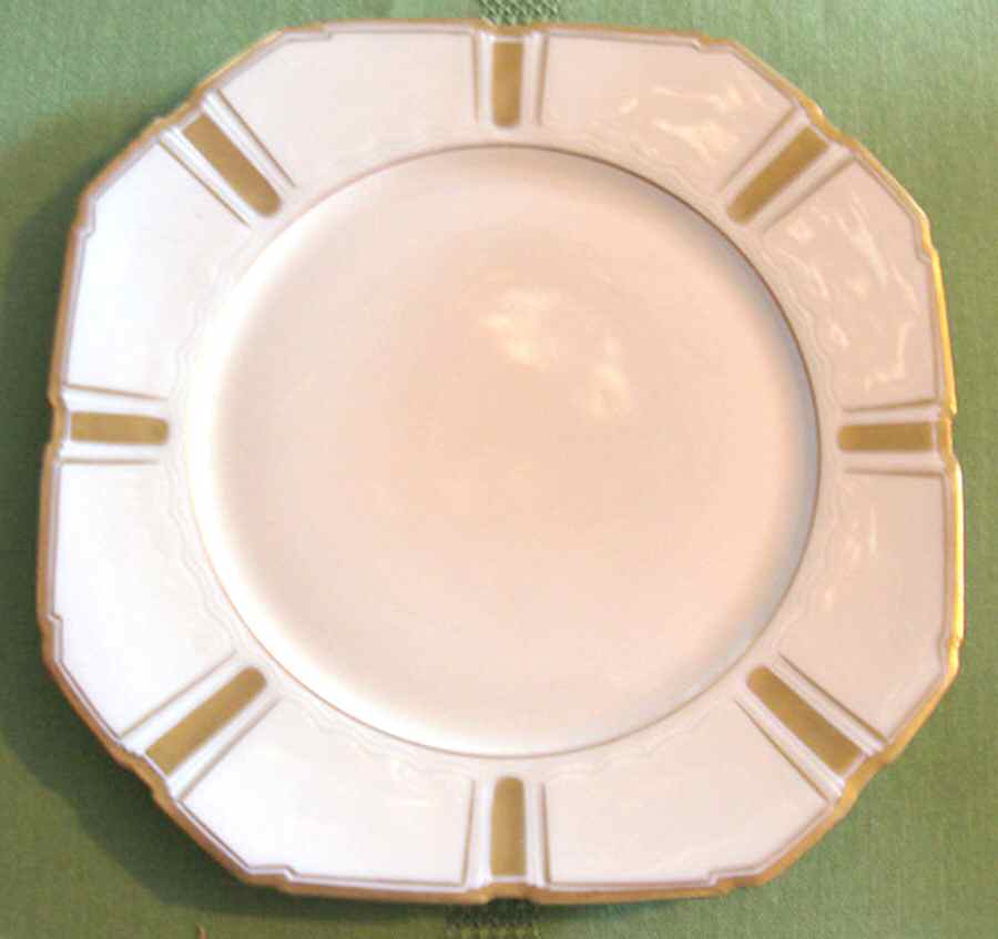 FUR94 Square Salad Plate by Furstenberg-1