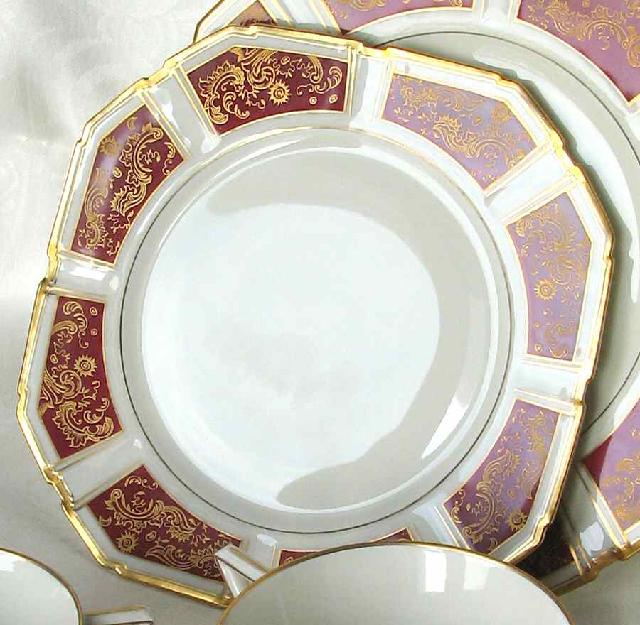 FUR95 Square Salad Plate by Furstenberg-1
