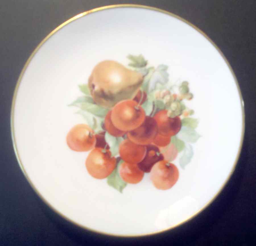 FEB8 Salad Plate by Fein Bayreuth-1