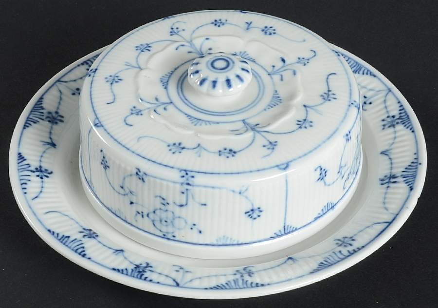 FG1fg11 Round Covered Butter by F C Greiner & Sons-1