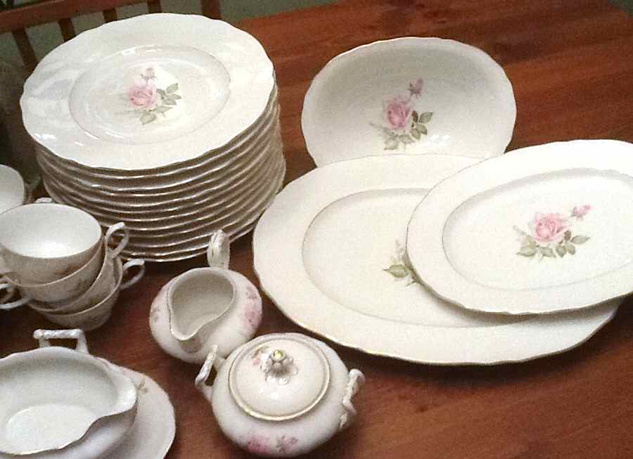 Rosalinde 12" Oval Serving Platter by Franconia-Krautheim & Adelburg-1