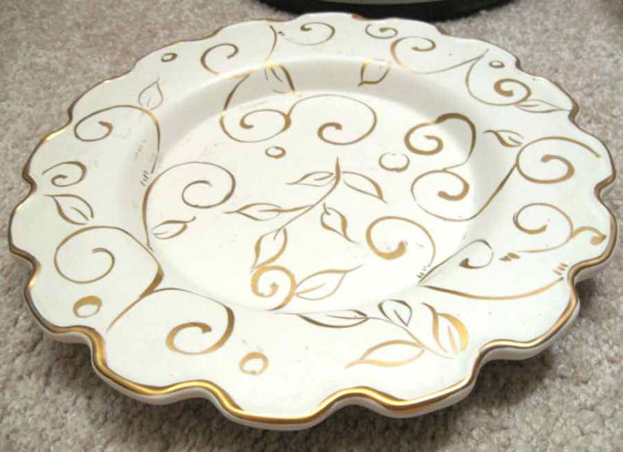 FVN8 Dinner Plate by Favanol (Portugal)-1