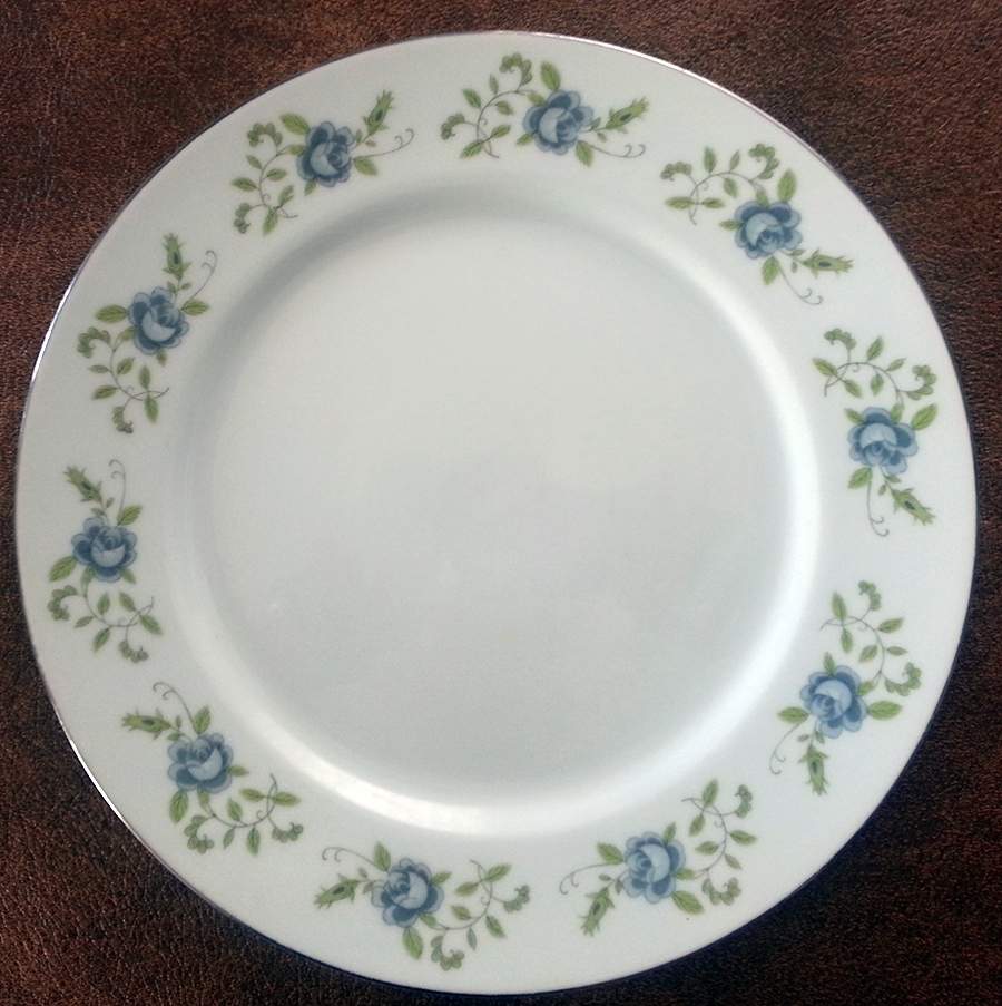 Empress Dinner Plate by Fine China of Japan-1